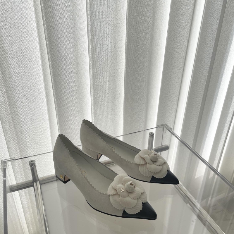 Ch*el high heels
